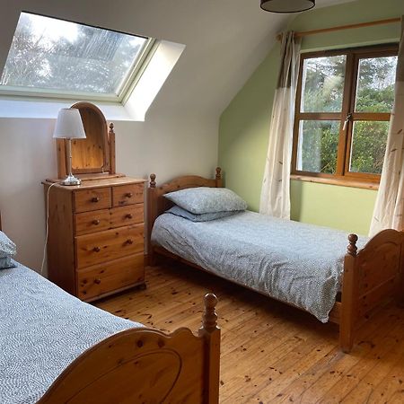 Letterfrack Farm Cottage In Village On A Farm Beside Connemara National Park Luaran gambar