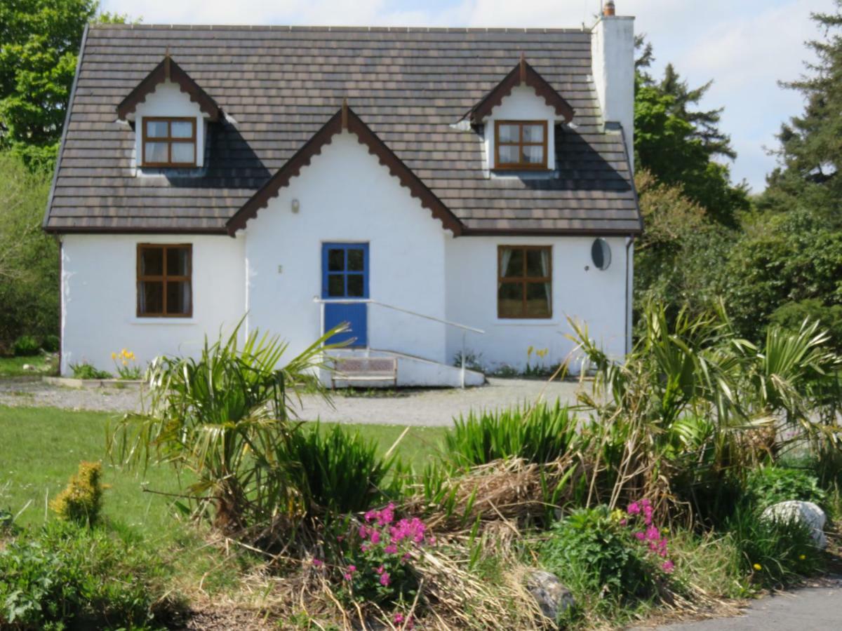 Letterfrack Farm Cottage In Village On A Farm Beside Connemara National Park Luaran gambar